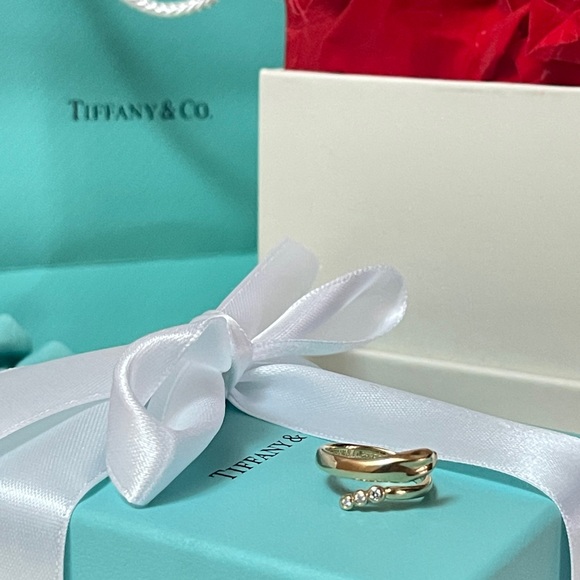 Tiffany & Co. Elsa Peretti Snake Ring in Yellow Gold with Diamonds sz 4.5 $4,100 - Picture 16 of 17